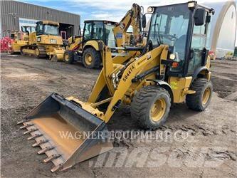 CAT 903D Kolové nakladače