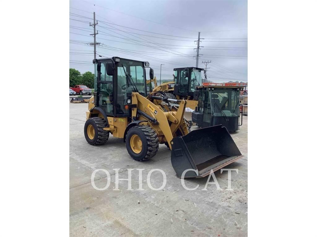 CAT 903D Kolové nakladače