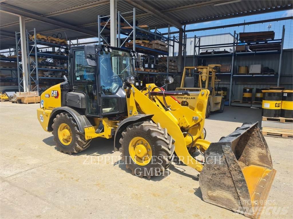 CAT 906-14 Kolové nakladače