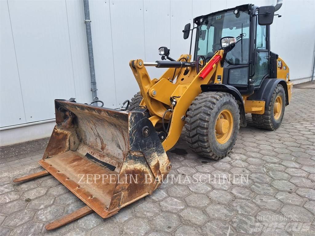 CAT 906-14 Kolové nakladače