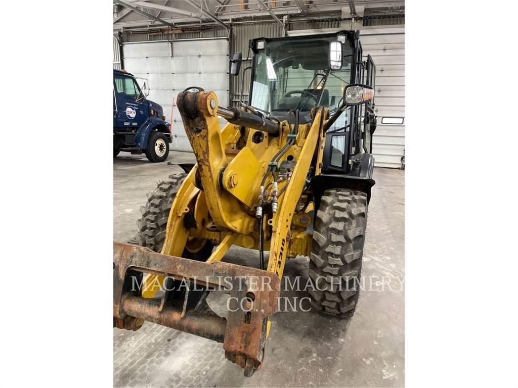 CAT 906H2 Kolové nakladače