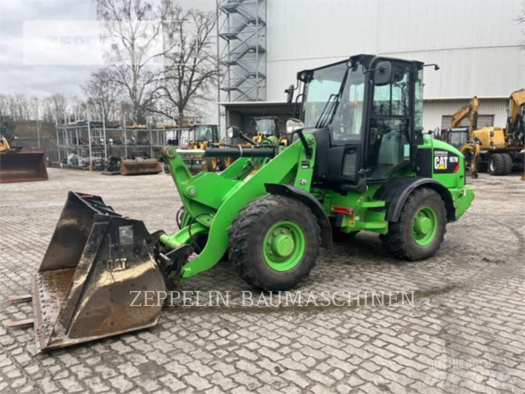 CAT 907M Kolové nakladače