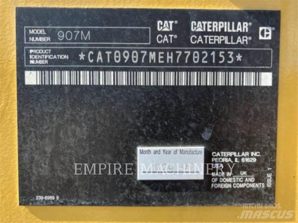 CAT 907M Kolové nakladače