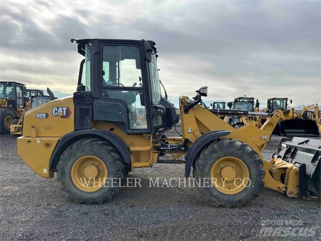CAT 908 Kolové nakladače