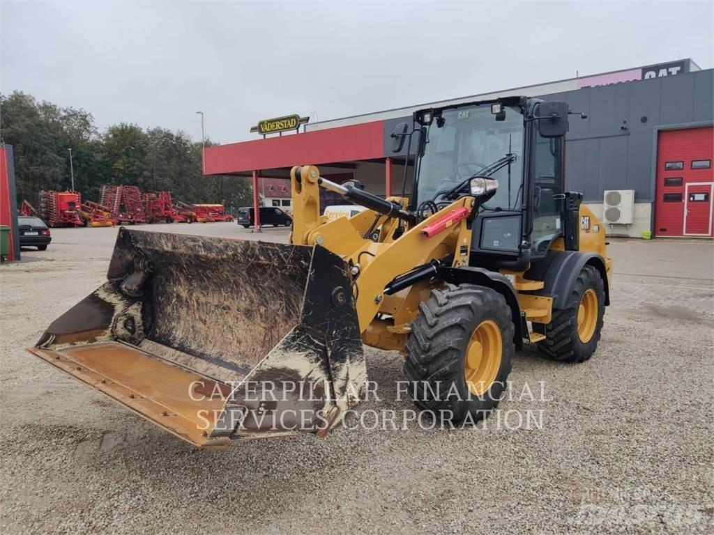CAT 908-14 Kolové nakladače