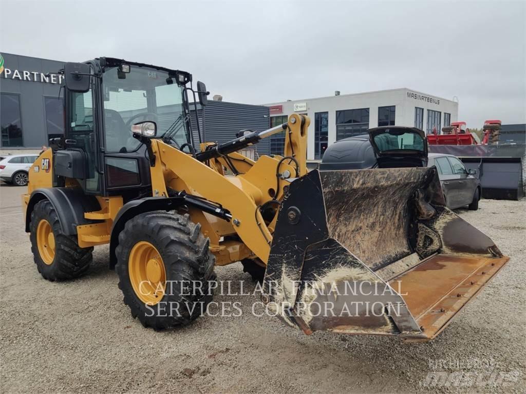 CAT 908-14 Kolové nakladače