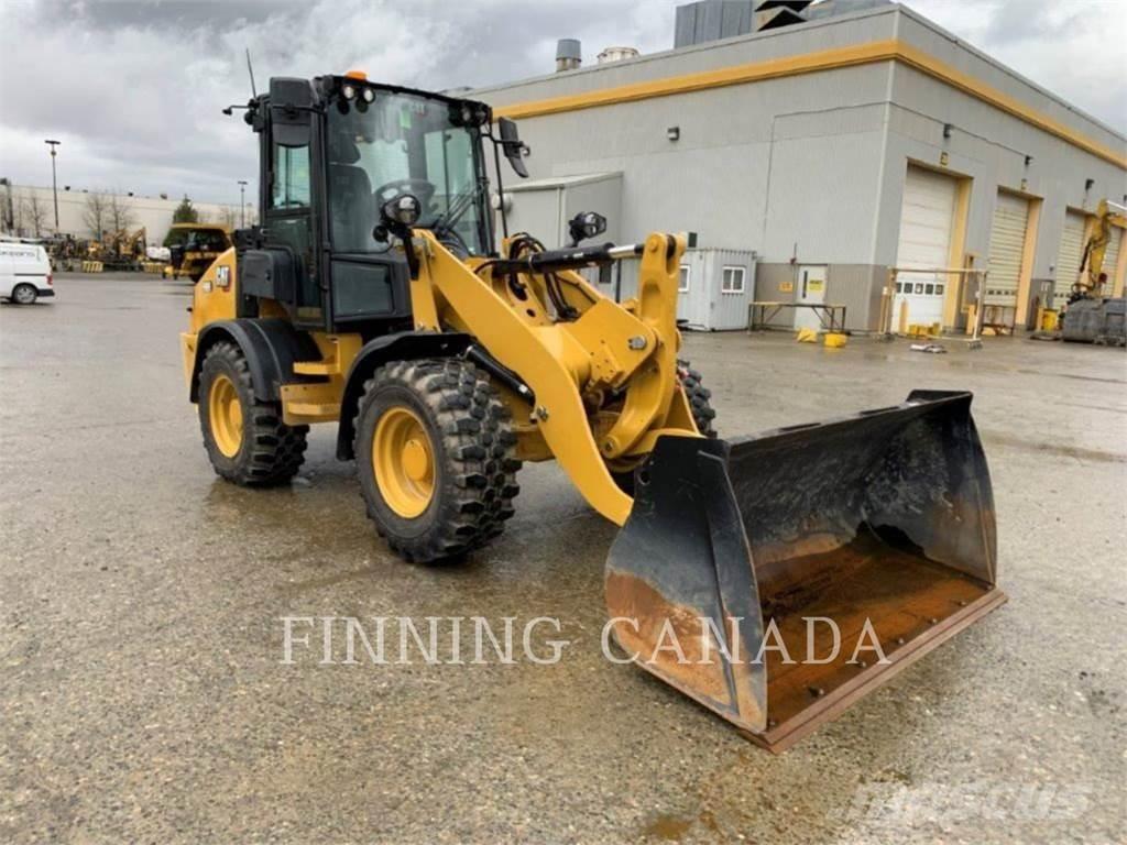 CAT 908-14 Kolové nakladače