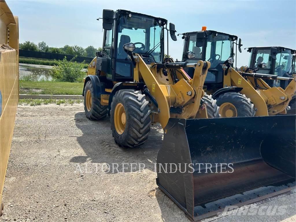 CAT 908-14 Kolové nakladače