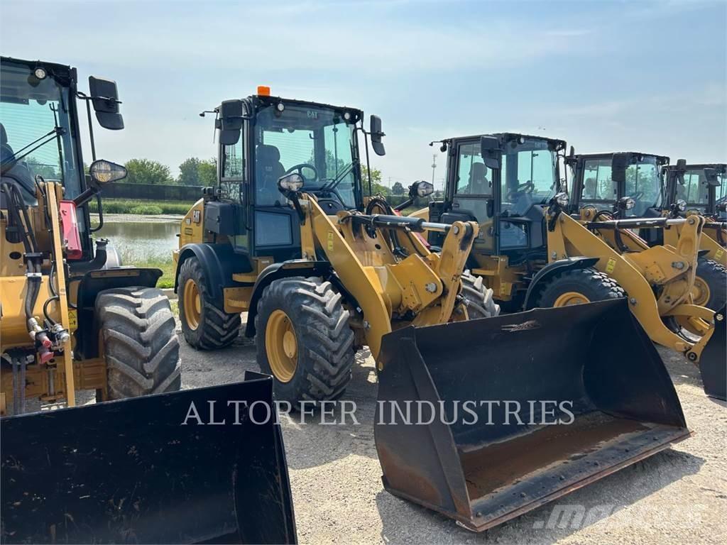 CAT 908-14 Kolové nakladače