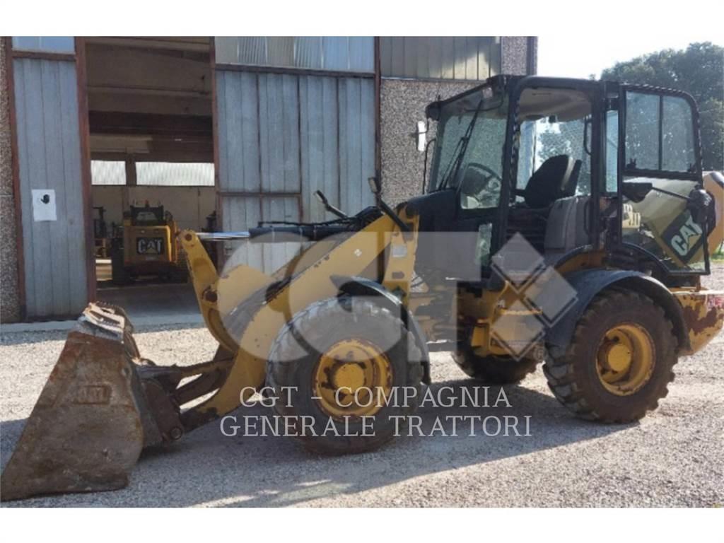 CAT 908H Kolové nakladače