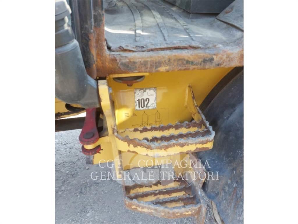 CAT 908H Kolové nakladače