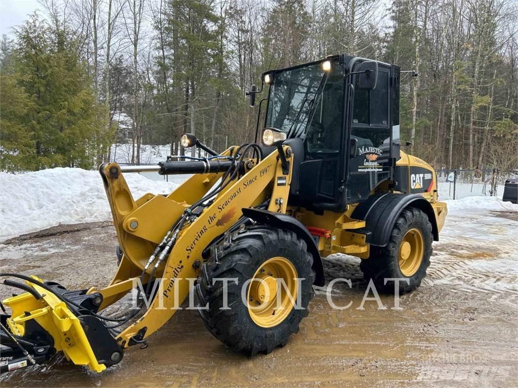 CAT 908H2 Kolové nakladače