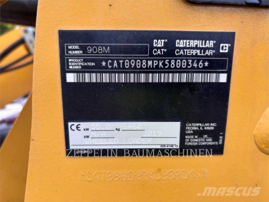 CAT 908M Kolové nakladače