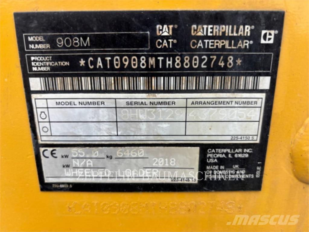 CAT 908M Kolové nakladače