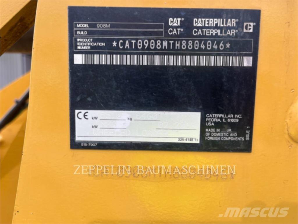 CAT 908M Kolové nakladače
