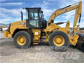 CAT 914 Kolové nakladače