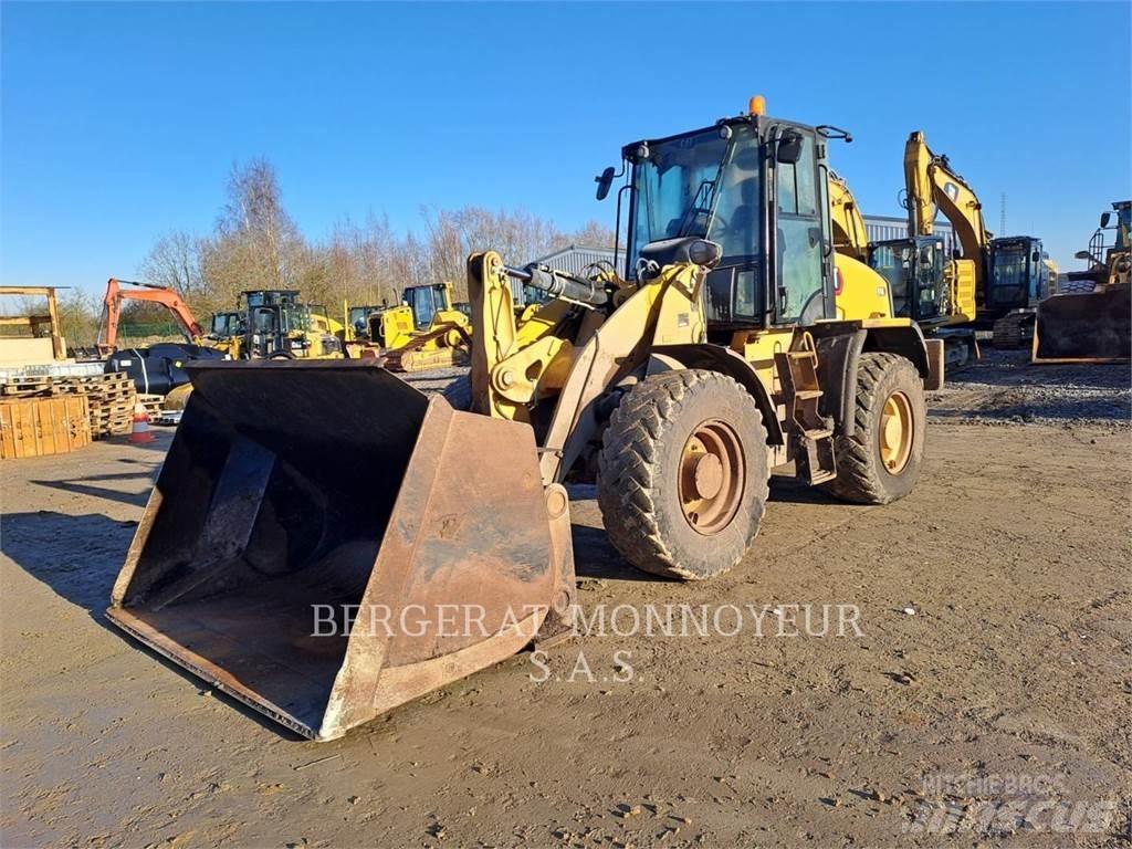 CAT 914 Kolové nakladače