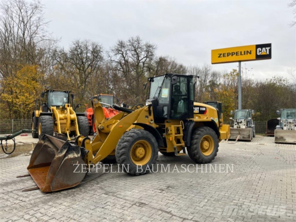 CAT 918M Kolové nakladače