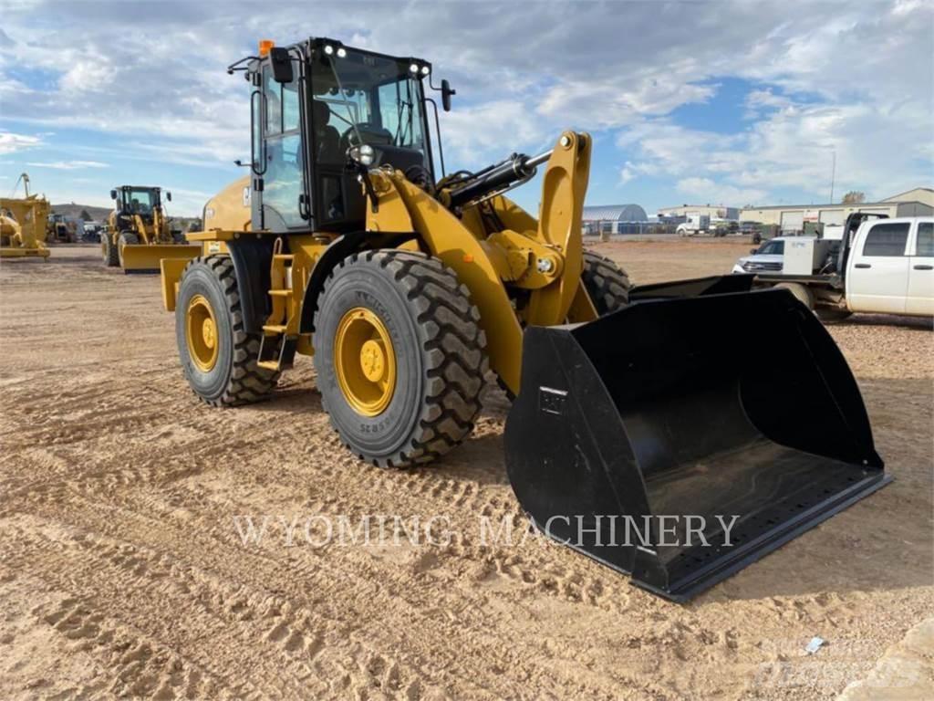 CAT 920 Kolové nakladače