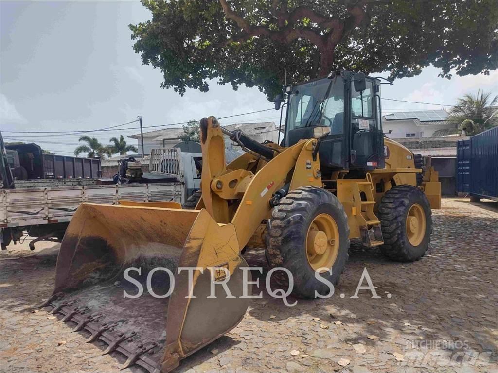 CAT 920 Kolové nakladače