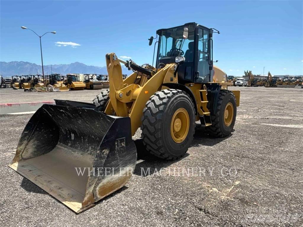 CAT 920 Kolové nakladače