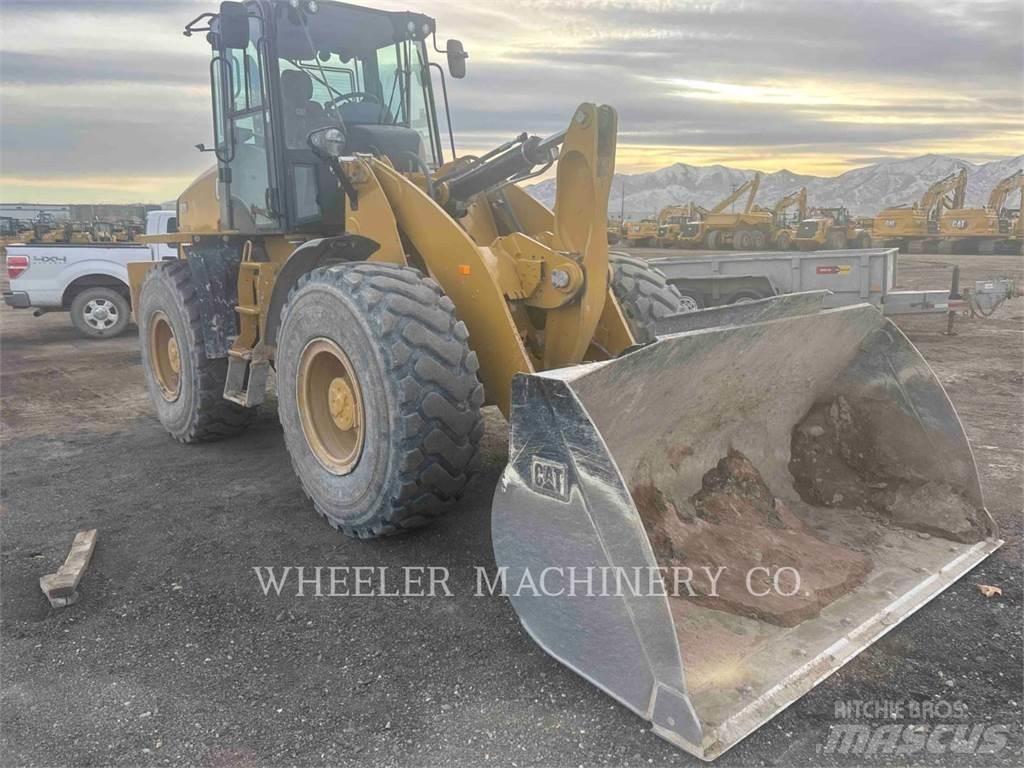 CAT 920 Kolové nakladače