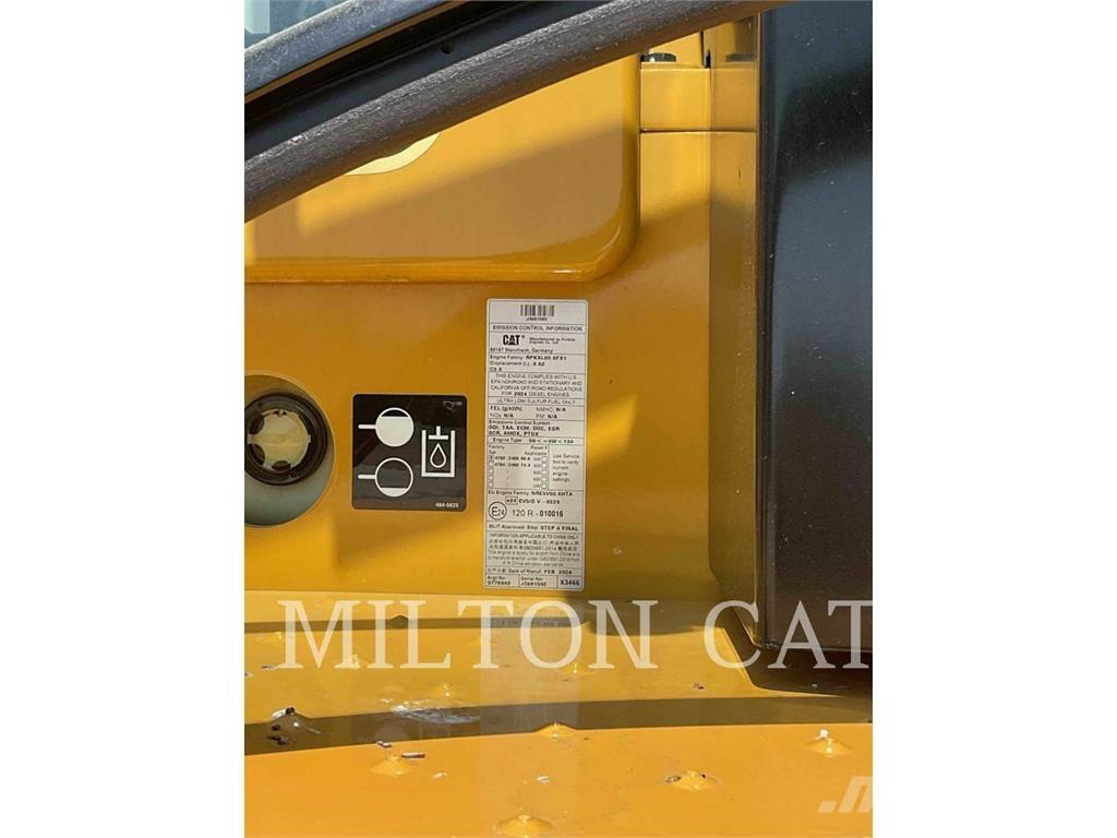 CAT 920 Kolové nakladače