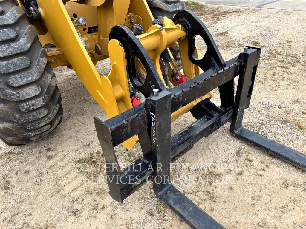 CAT 920-14 Kolové nakladače