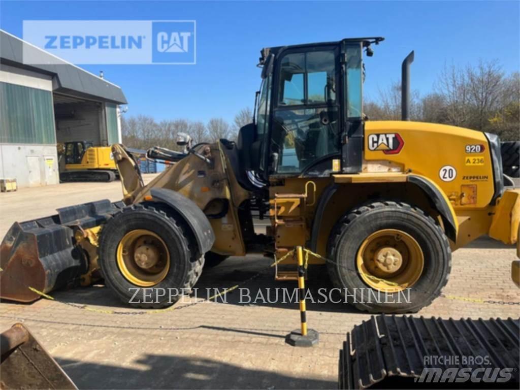 CAT 920-14A Kolové nakladače