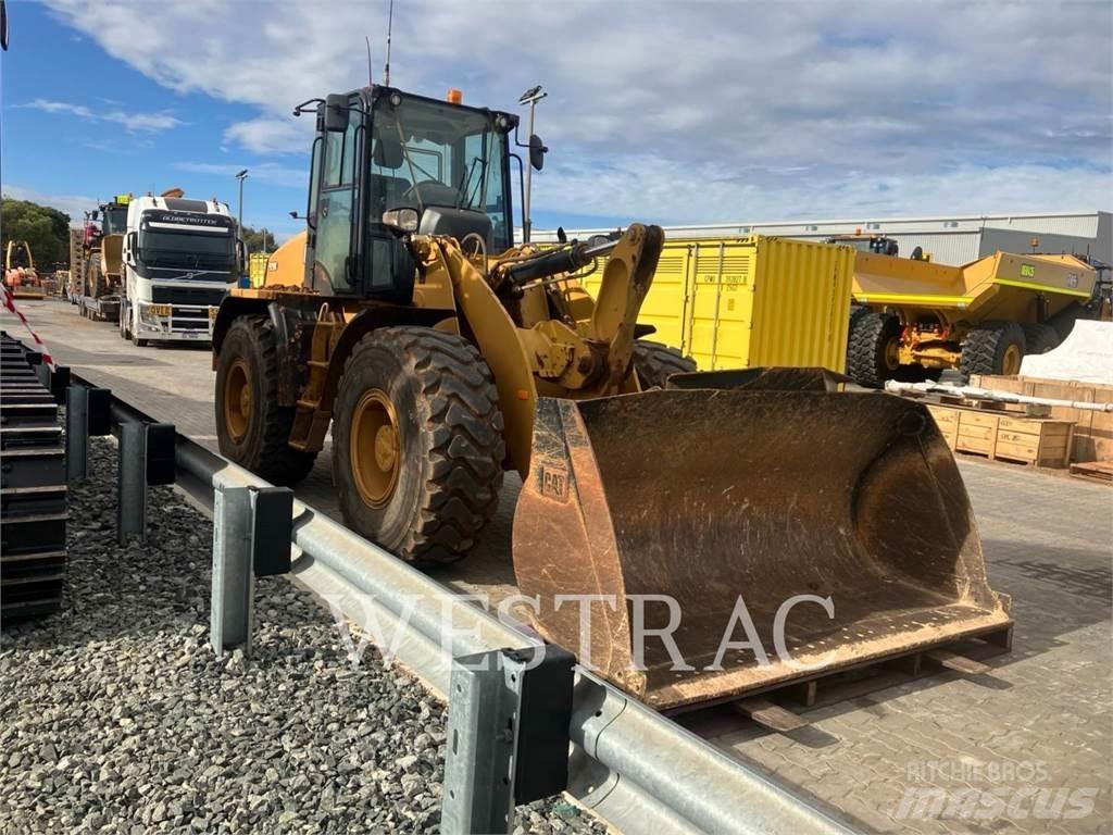 CAT 920K Kolové nakladače