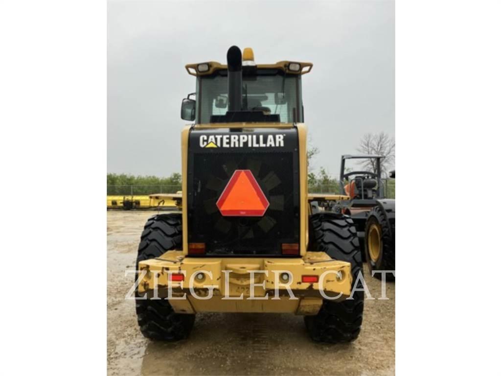 CAT 924H Kolové nakladače