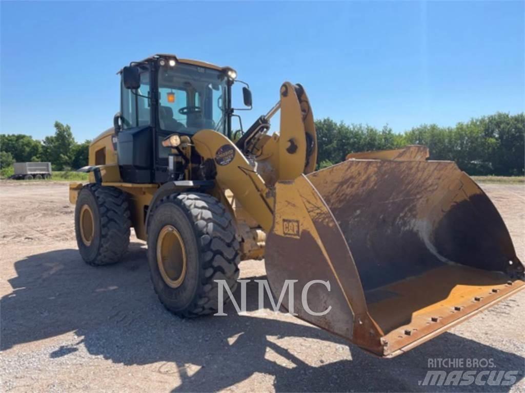 CAT 924K Kolové nakladače