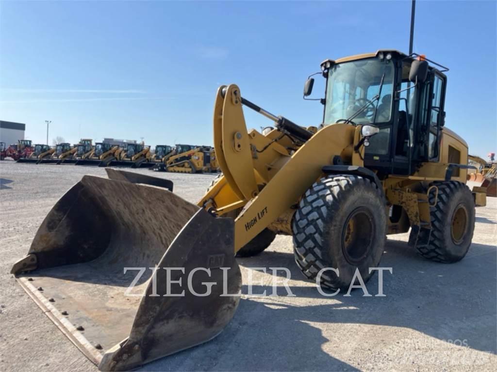 CAT 924K Kolové nakladače