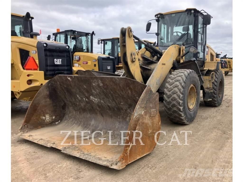 CAT 924K Kolové nakladače