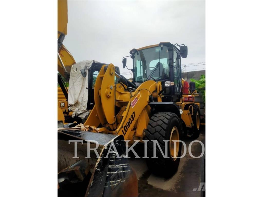 CAT 924K Kolové nakladače