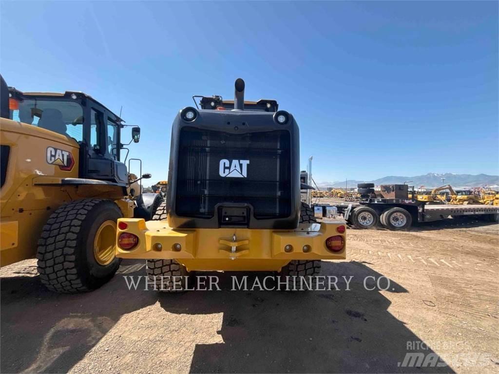 CAT 926 QC 3V Kolové nakladače