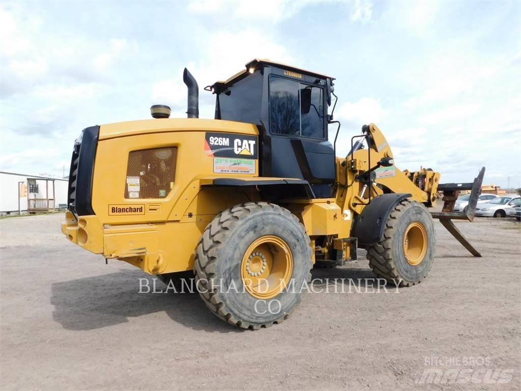 CAT 926M Kolové nakladače