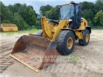 CAT 926M Kolové nakladače