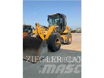 CAT 926M Kolové nakladače