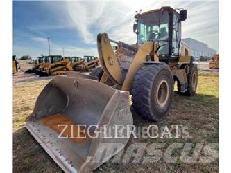CAT 926M Kolové nakladače