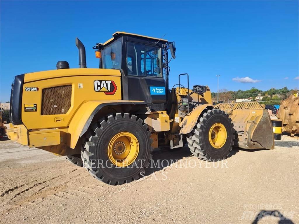 CAT 926M Kolové nakladače
