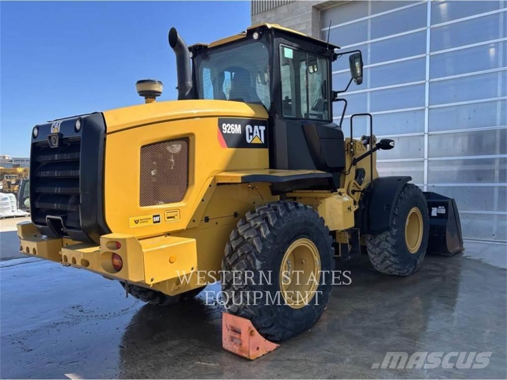 CAT 926M Kolové nakladače