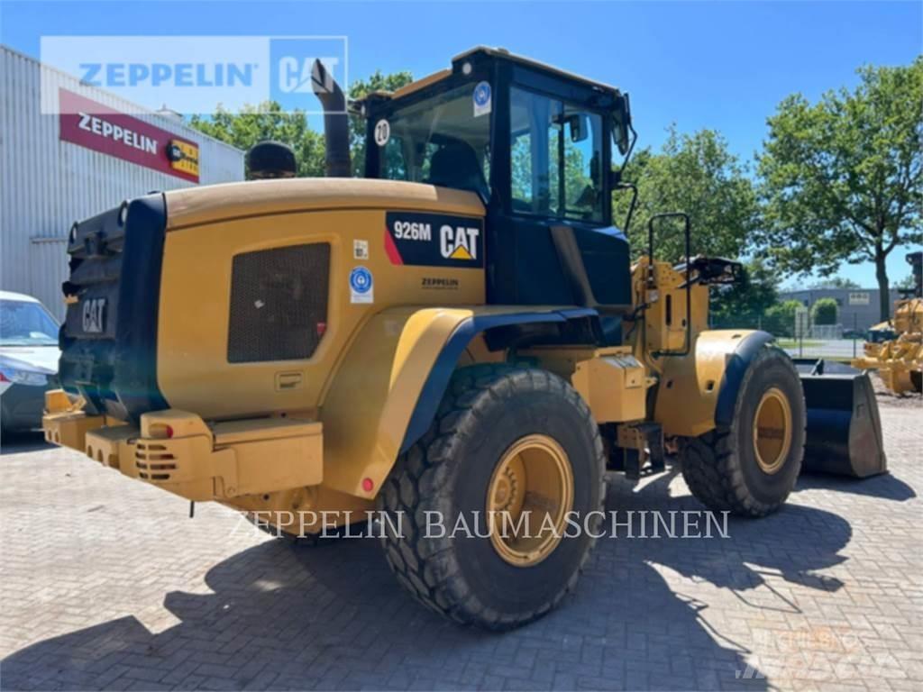 CAT 926M Kolové nakladače