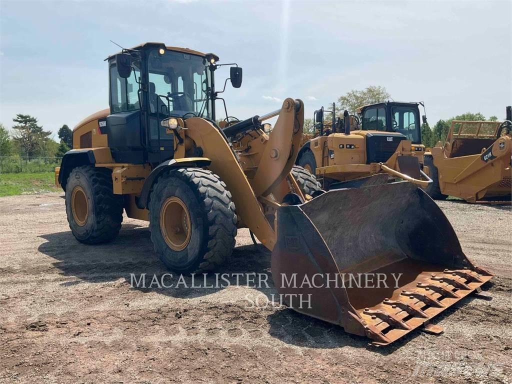 CAT 926M Kolové nakladače