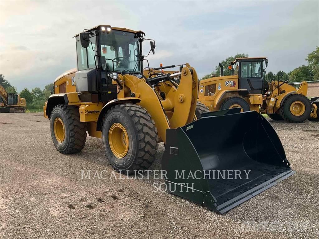 CAT 926M Kolové nakladače