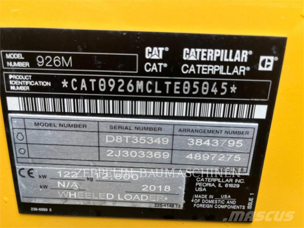 CAT 926M Kolové nakladače
