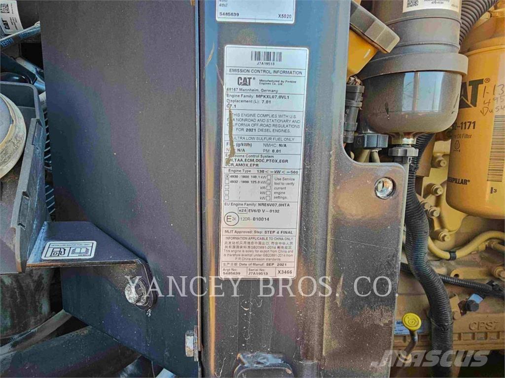 CAT 926M Kolové nakladače