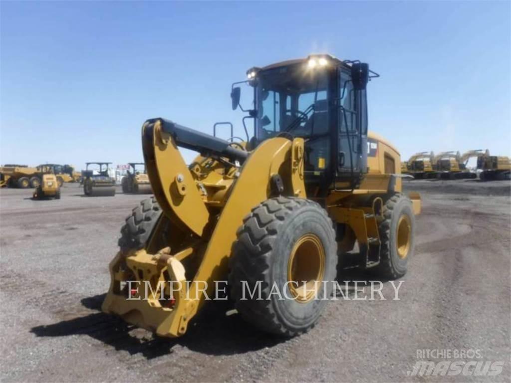 CAT 926M FC Kolové nakladače