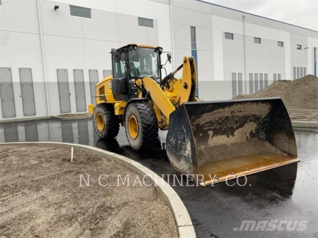 CAT 926M HL Kolové nakladače