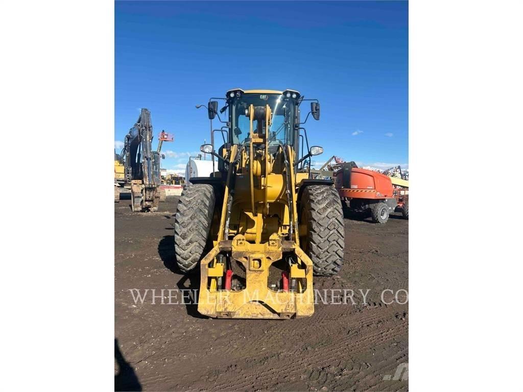 CAT 926M HL QC Kolové nakladače